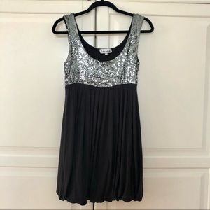 Dress / tunic / jumper black sequins medium